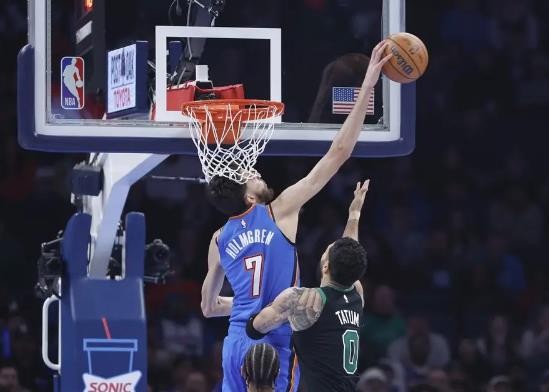 NBA战报：雷霆127-123力克绿军取5连胜 亚历山大36分，波尔津吉斯34分