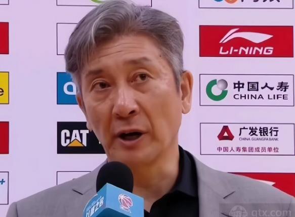 郑永刚发布会批评裁判 他们低级犯错改变了比赛结果