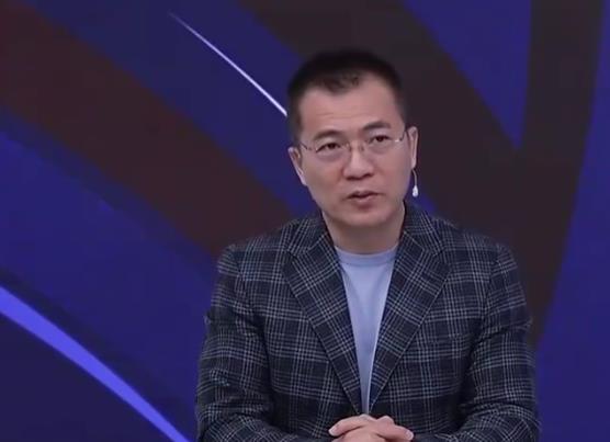 黄健翔对中国足球未来有信心:国足选才比日韩好,只是日韩走了正确的路 黄健翔对中国足球未来有信心:国足选才比日韩好,只是日韩走了正确的路