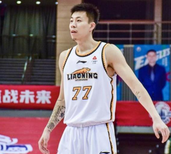 付政浩:张镇麟今晚进入化境 本季提升显著 遗憾看的是北京比赛 付政浩:张镇麟今晚进入化境 本季提升显著 遗憾看的是北京比赛