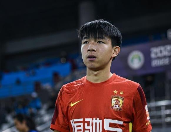 广州队想生存下去就得彻底去恒大化,对恒大不公平但无其余方法 广州队想生存下去就得彻底去恒大化,对恒大不公平但无其余方法