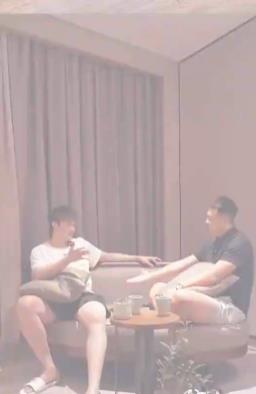 赵睿谈骂队友:他未做错啥我为何要骂?这是我的问题还是他的问题 赵睿谈骂队友:他未做错啥我为何要骂?这是我的问题还是他的问题