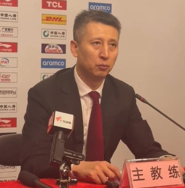 郭士强:在广州已四年了我非常了解我的球员,我替他们感到自豪 郭士强:在广州已四年了我非常了解我的球员,我替他们感到自豪