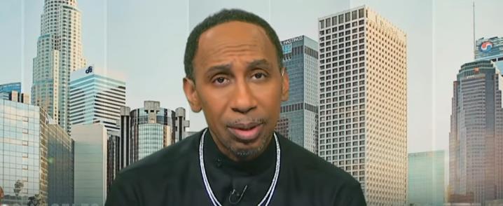 A-史密斯:詹姆斯不会悄悄离开,若他不进行退役巡回赛对NBA种损失 A-史密斯:詹姆斯不会悄悄离开,若他不进行退役巡回赛对NBA种损失