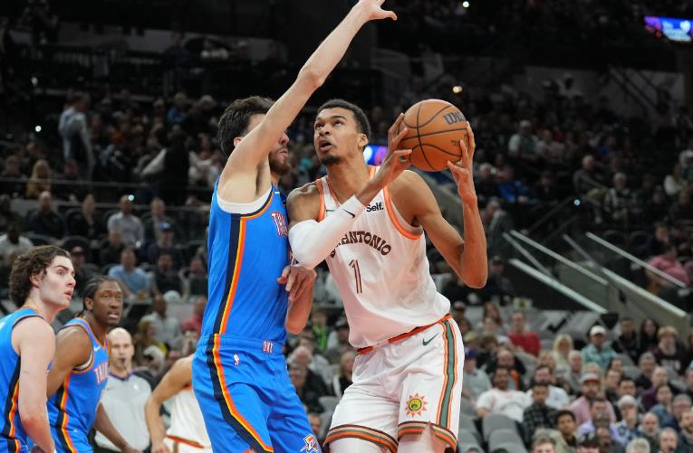 前NBA球员:如果我是波波或文班,我会反对依旧将切特当作新秀 前NBA球员:如果我是波波或文班,我会反对依旧将切特当作新秀