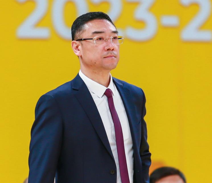刘鹏:浙江是强队,我们只需心态放好,争取接下来的比赛一场一场拼 刘鹏:浙江是强队,我们只需心态放好,争取接下来的比赛一场一场拼