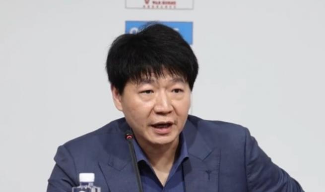 邱彪:向浙江致敬,我们仍依靠防御、精神属性和战斗精神夺得了胜利 邱彪:向浙江致敬,我们仍依靠防御、精神属性和战斗精神夺得了胜利