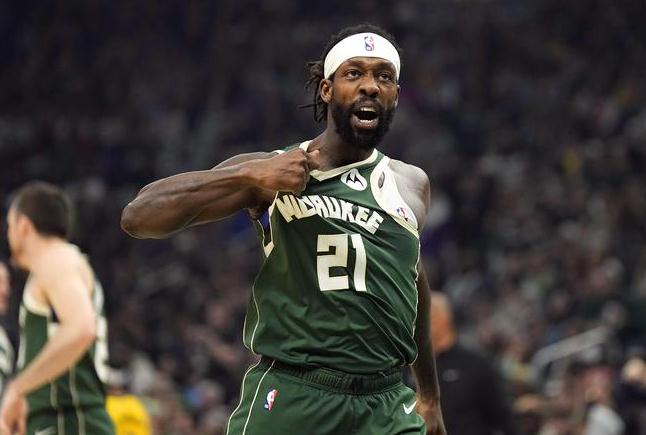 贝弗利:让NBA和欧洲的角色球员对调 你根本无法区分 贝弗利:让NBA和欧洲的角色球员对调 你根本无法区分