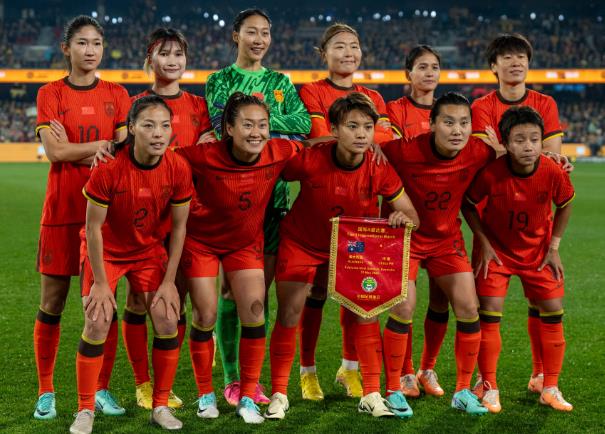 最新FIFA排名显示,中国女子足球队在世界排名中位列第19,而在亚洲范围内则排名第4。 最新FIFA排名显示,中国女子足球队在世界排名中位列第19,而在亚洲范围内则排名第4。