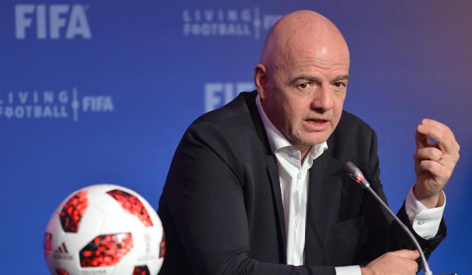 FIFA帮新世俱杯传播费用报价40亿美元,但苹果公司仅愿意支付10亿 FIFA帮新世俱杯传播费用报价40亿美元,但苹果公司仅愿意支付10亿