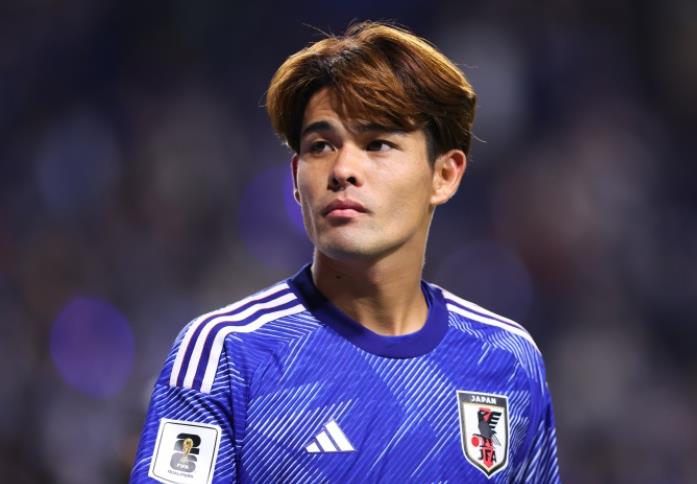 日本国脚佐野海舟,作为美因茨的新加盟球员,因涉嫌性侵犯在东京被警方拘留 日本国脚佐野海舟,作为美因茨的新加盟球员,因涉嫌性侵犯在东京被警方拘留